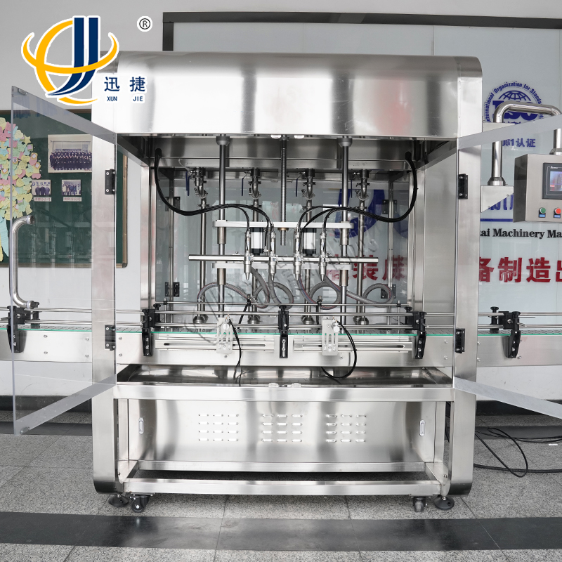 世界那么大，來(lái)看看迅捷機(jī)械的潤(rùn)滑油灌裝機(jī)